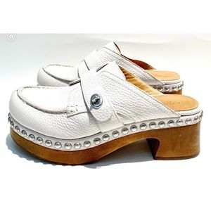 Coach white pebbled leather wood clogs size 9B